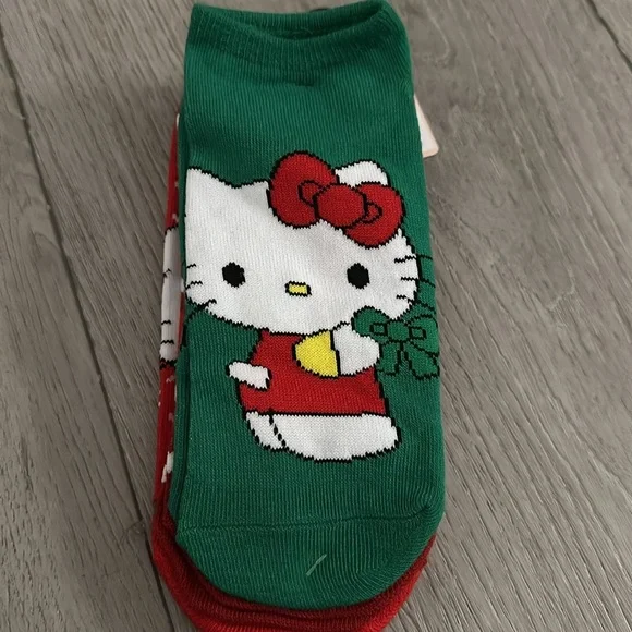 Hello Kitty three pair socks - Picture 2 of 4